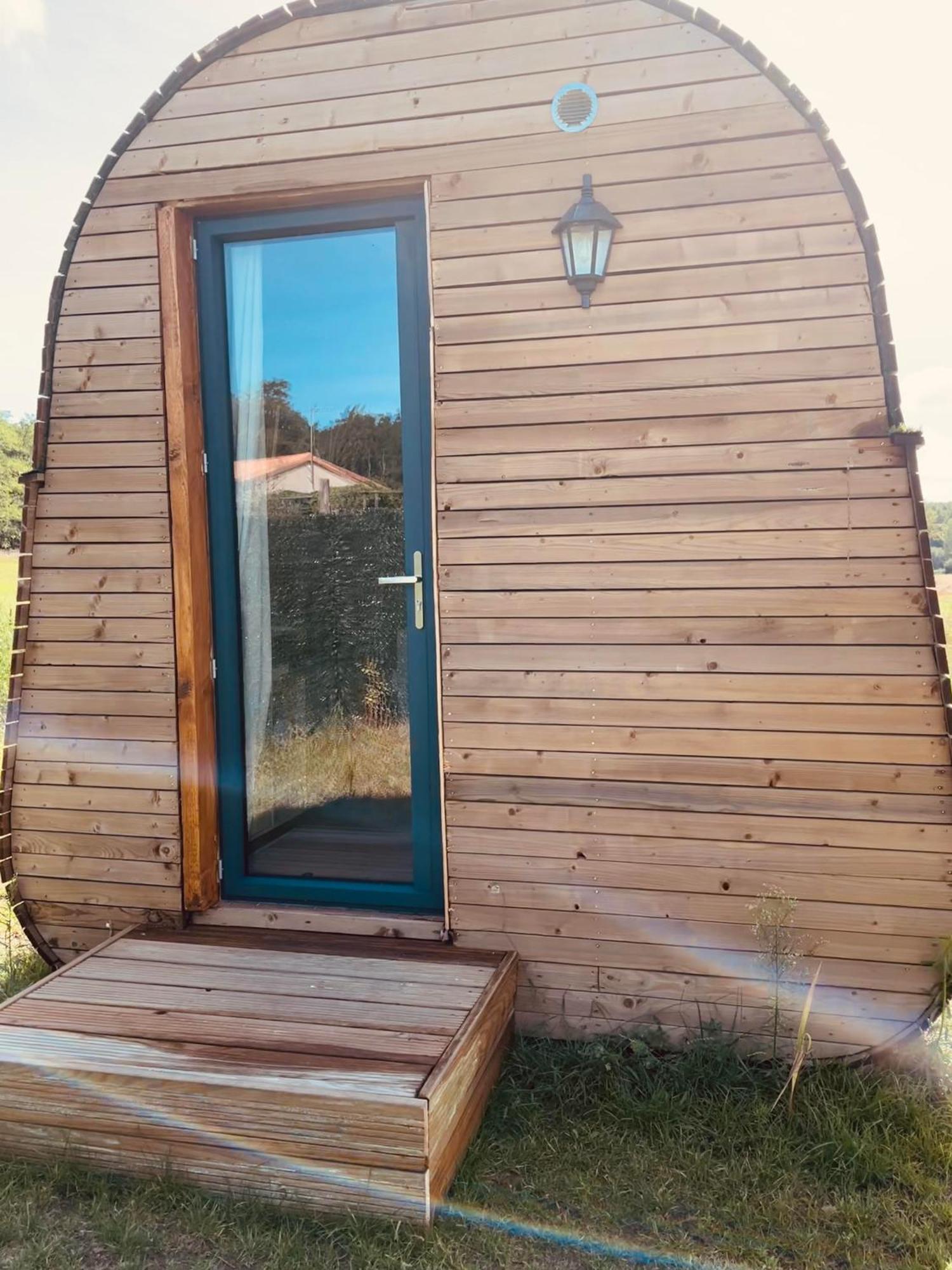 Logement Insolite : La Ruche Verte Monts-sur-Guesnes 外观 照片
